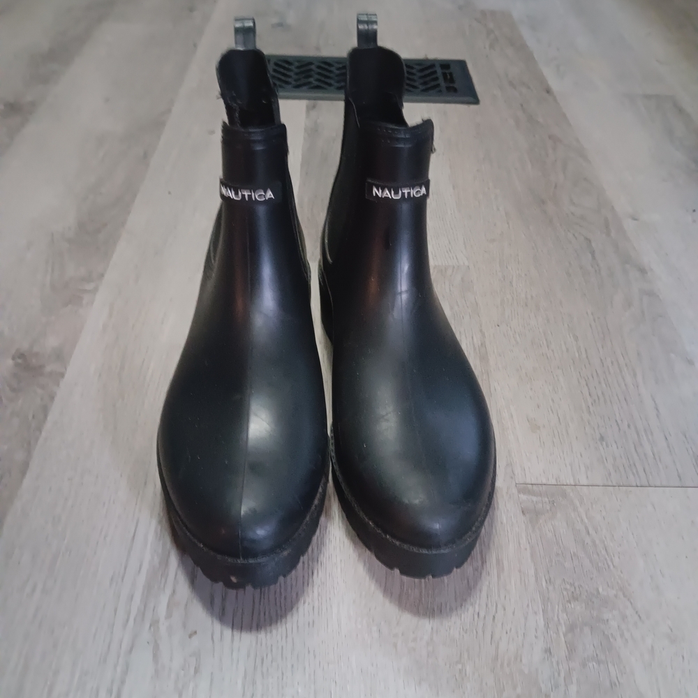 Nautica Black Ankle Boots with Elastic Panels